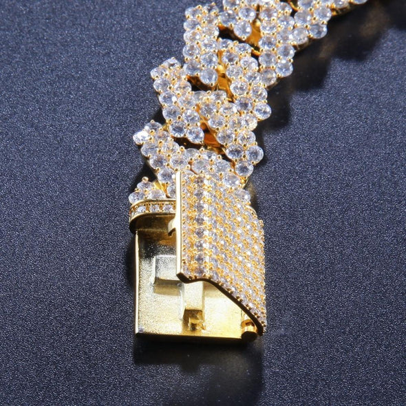 18K Gold 17MM Diamond Cutler Bracelet